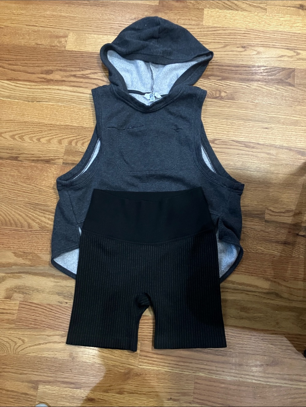JoyLab Dark Gray Hooded Crop Top Sz XS with JoyLab Ribbed Black Shorts Sz XS EUC